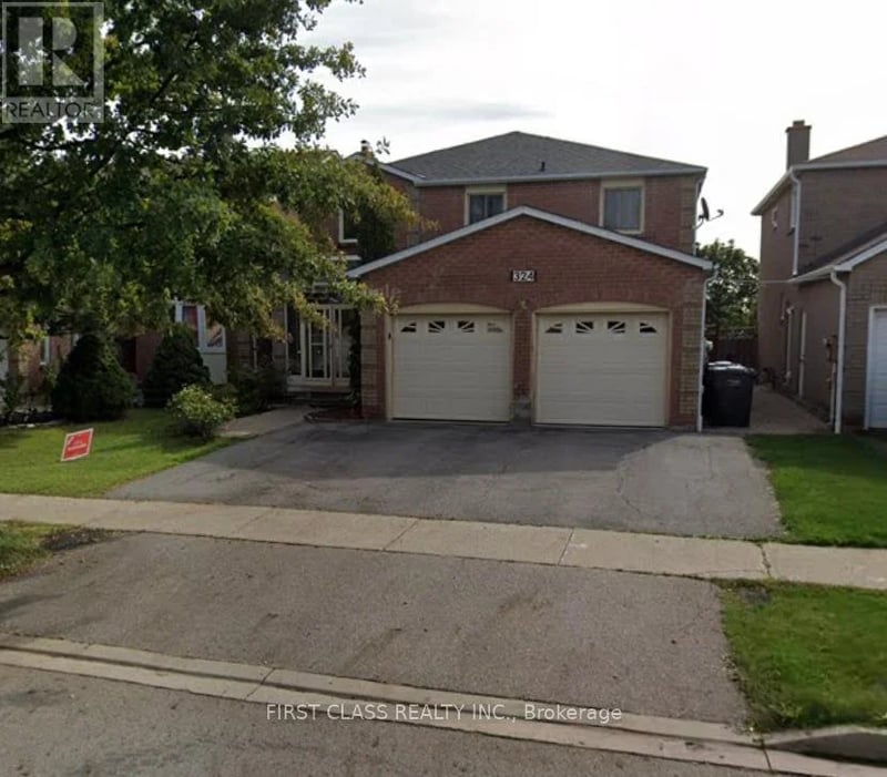 #Basement 324 Winfield Terrace, Mississauga (Hurontario), Ontario, L5R1N5, Mississauga (Hurontario), Ontario — photo 1 of 5