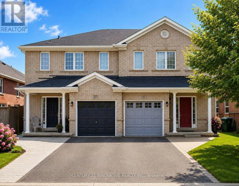 97 Hollingsworth Circle, Brampton (Fletcher's Meadow), Ontario, L7A0J5, Brampton (Fletcher's Meadow), Ontario — photo 1 of 5