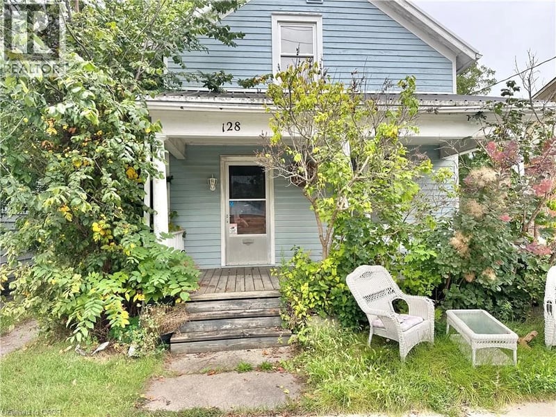 128 KENT Street South, Simcoe, Ontario, N3Y2Y1, Simcoe, Ontario — photo 1 of 5