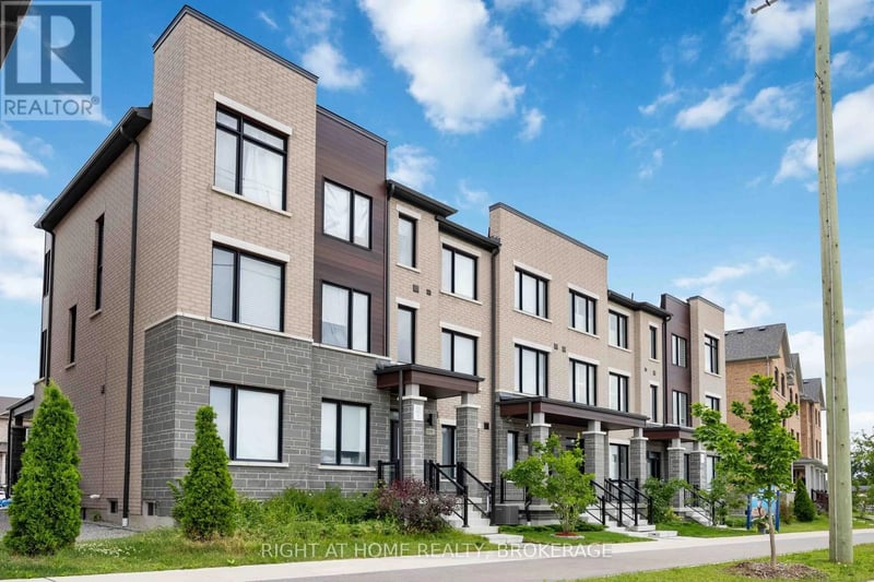 #Upper 11707 Tenth Line, Whitchurch-Stouffville (Stouffville), Ontario, L6B1A8, Whitchurch-Stouffville (Stouffville), Ontario — photo 1 of 5