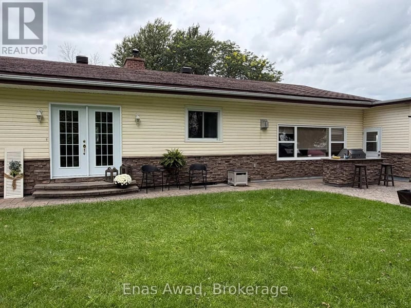 76 Hamilton Island Road, South Glengarry, Ontario, K0C2E0, South Glengarry, Ontario — photo 1 of 5