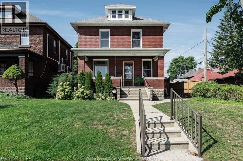 203 Moy Avenue, Windsor, Ontario, N9A2N1, Windsor, Ontario — photo 1 of 5