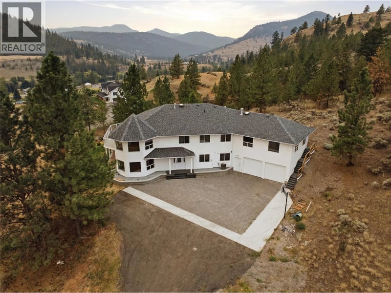 7035 Blackwell Road, Kamloops, British Columbia, V2C6V8, Kamloops, British Columbia — photo 1 of 5