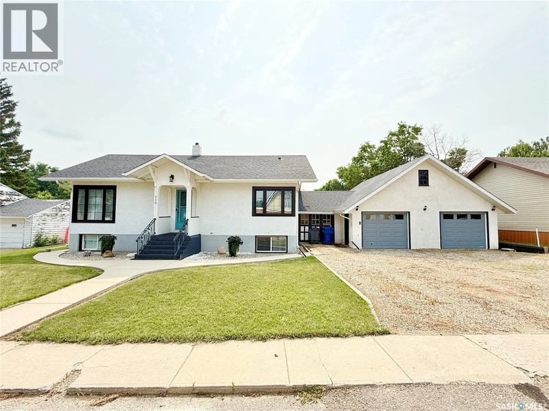 220 Souris STREET, Yellow Grass, Saskatchewan, S0G5J0, Yellow Grass, Saskatchewan — photo 1 of 5