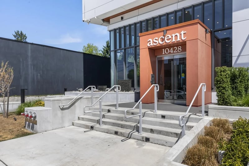 #308 10428 WHALLEY Boulevard, Surrey, British Columbia, V3T0W2, Surrey, British Columbia — photo 1 of 5