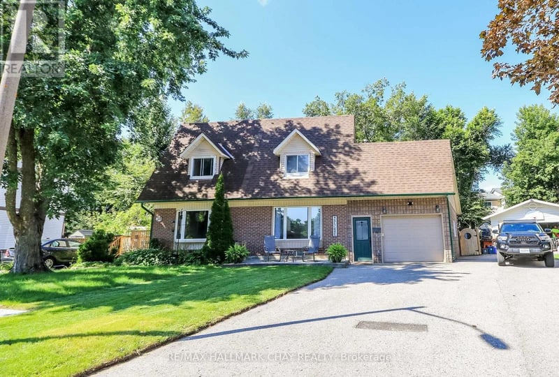 32 Wilde Place, Barrie (Letitia Heights), Ontario, L4N4W7, Barrie (Letitia Heights), Ontario — photo 1 of 5