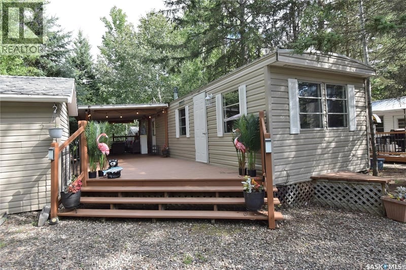 106 Dusty Trail - Ambrose Family Park, Emma Lake, Saskatchewan, S0J0N0, Emma Lake, Saskatchewan — photo 1 of 5