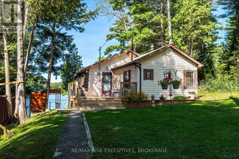 1123 Willys Lane, Frontenac (Frontenac South), Ontario, K0H1W0, Frontenac (Frontenac South), Ontario — photo 1 of 5
