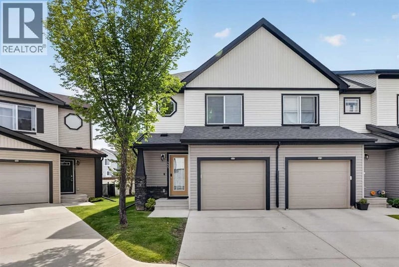 445 Copperpond Landing Southeast, Calgary, Alberta, T2Z1G6, Calgary, Alberta — photo 1 of 5
