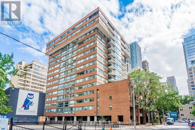 #PH01 15 Mcmurrich Street, Toronto (Annex), Ontario, M5R3M6, Toronto (Annex), Ontario — photo 1 of 5