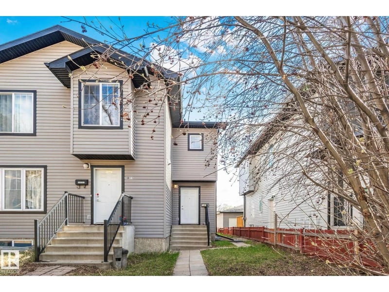 10813 66 AV NW, Edmonton, Alberta, T6H1Y1, Edmonton, Alberta — photo 1 of 5