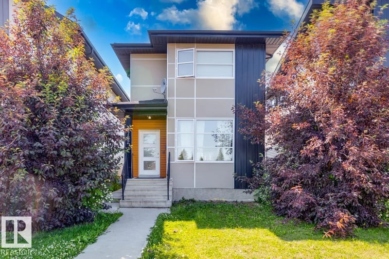 8722 150 ST NW, Edmonton, Alberta, T5R1E4, Edmonton, Alberta — photo 1 of 5