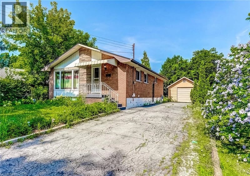 208 WEST 19TH Street, Hamilton, Ontario, L9C4J2, Hamilton, Ontario — photo 1 of 5