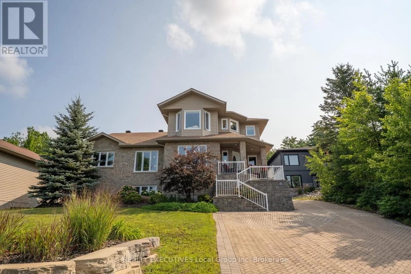 124 Fairway Drive, Callander, Ontario, P0H1H0, Callander, Ontario — photo 1 of 5