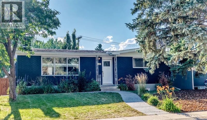 411 Woodland Crescent Southeast, Calgary, Alberta, T2J1J7, Calgary, Alberta — photo 1 of 5