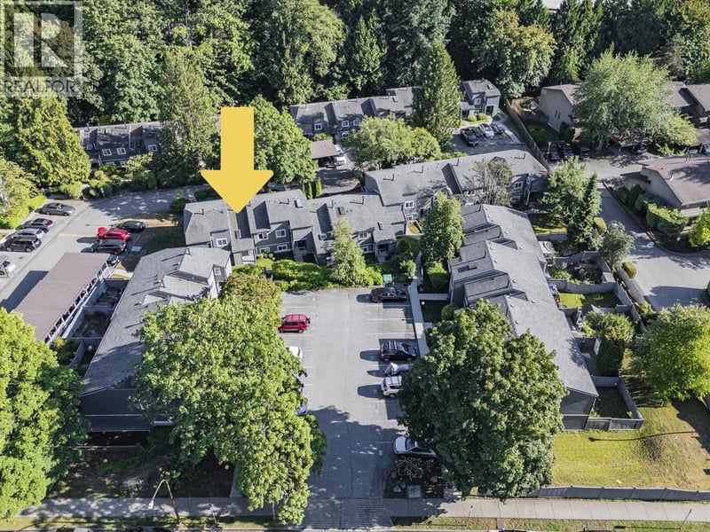 2757 ELLERSLIE Avenue, Burnaby, British Columbia, V5B4R9, Burnaby, British Columbia — photo 1 of 5