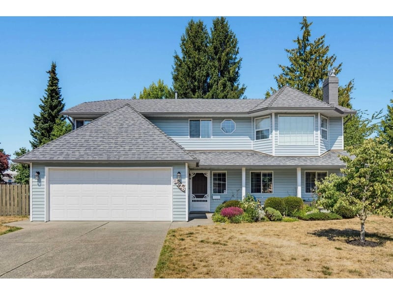 9275 155 Street, Surrey, British Columbia, V3R9B3, Surrey, British Columbia — photo 1 of 5