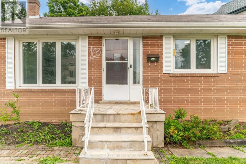 163 Newton Drive, Toronto (Newtonbrook East), Ontario, M2M2N6, Toronto (Newtonbrook East), Ontario — photo 1 of 5