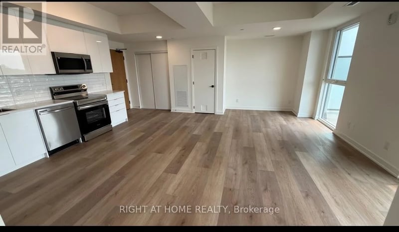 #506 33 Erie Avenue, Brantford, Ontario, N3S0K7, Brantford, Ontario — photo 1 of 5