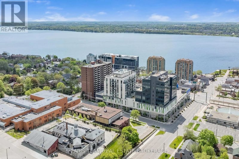 #GPH5 111 Worsley Street, Barrie (City Centre), Ontario, L4M0J5, Barrie (City Centre), Ontario — photo 1 of 5