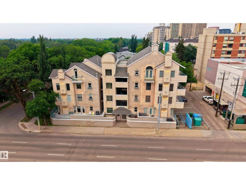 #301 8108 109 ST NW, Edmonton, Alberta, T6G2V7, Edmonton, Alberta — photo 1 of 5