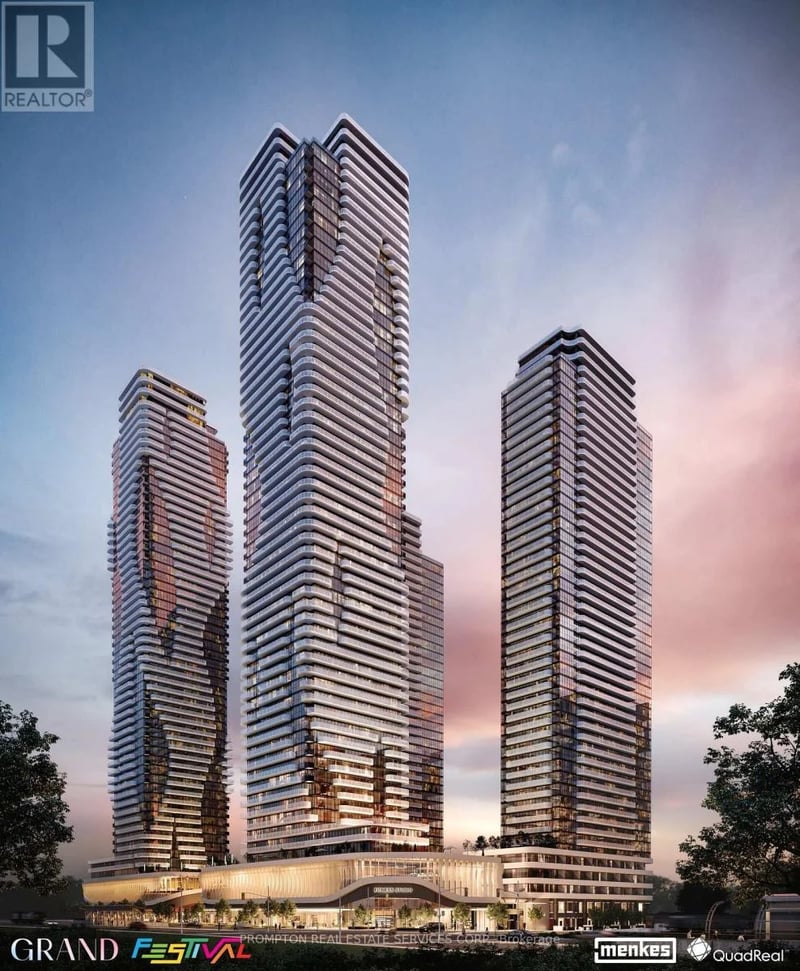 #3002 28 Interchange Way, Vaughan (Vaughan Corporate Centre), Ontario, L4K0P8, Vaughan (Vaughan Corporate Centre), Ontario — photo 1 of 5