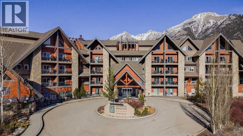 901 Mountain Street, Canmore, Alberta, T1W0C9, Canmore, Alberta — photo 1 of 5