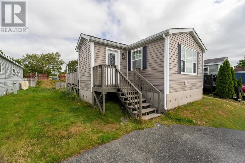 12 Ashgrove Drive, Paradise, Newfoundland & Labrador, A1L1A1, Paradise, Newfoundland & Labrador — photo 1 of 5