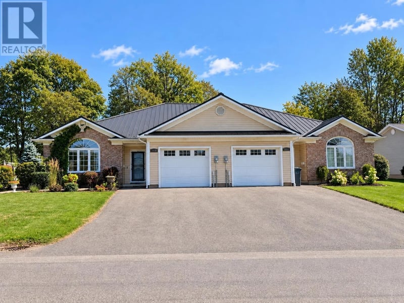 309 Duke Street, Summerside, Prince Edward Island, C1N3T7, Summerside, Prince Edward Island — photo 1 of 5