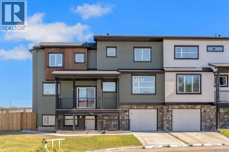 475 34 Avenue Northeast, Calgary, Alberta, T2E2J8, Calgary, Alberta — photo 1 of 5