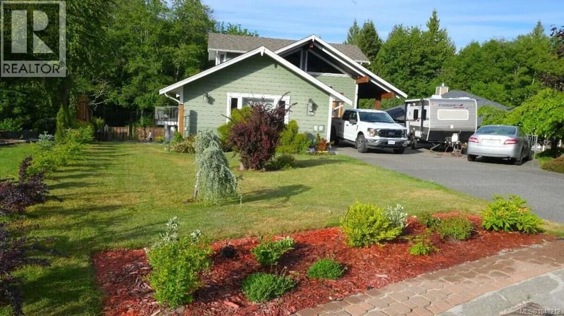 2625 Streamside Place, Mill Bay, British Columbia, V0R2P2, Mill Bay, British Columbia — photo 1 of 5