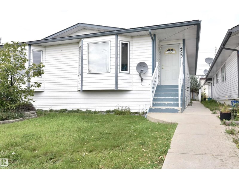 4820 49 AV, St. Paul Town, Alberta, T0A3A3, St. Paul Town, Alberta — photo 1 of 5