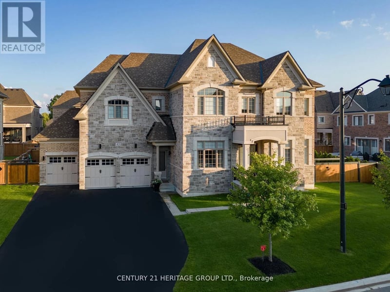 43 Sir Henry Court, King (King City), Ontario, L7B0P5, King (King City), Ontario — photo 1 of 5