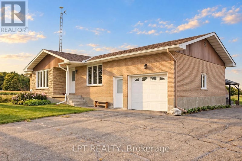 2883 Nolan Road, Clarence-Rockland, Ontario, K0A2A0, Clarence-Rockland, Ontario — photo 1 of 5