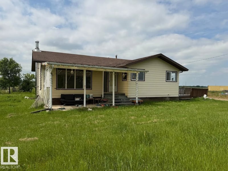 45 Richfield RD, Rural Sturgeon County, Alberta, T0G1L2, Rural Sturgeon County, Alberta — photo 1 of 5