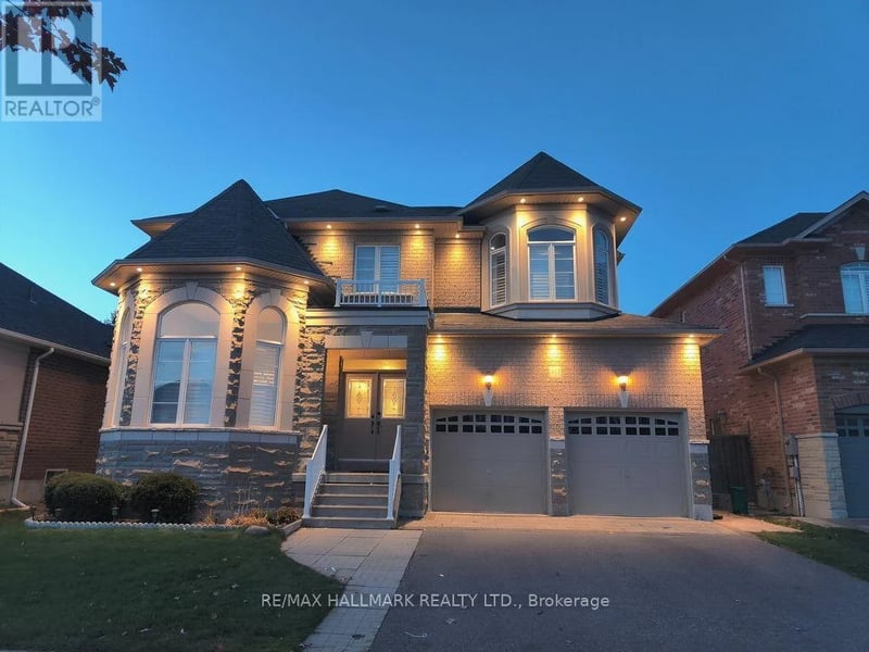 411 Hoover Park Drive, Whitchurch-Stouffville (Stouffville), Ontario, L4A1P4, Whitchurch-Stouffville (Stouffville), Ontario — photo 1 of 5