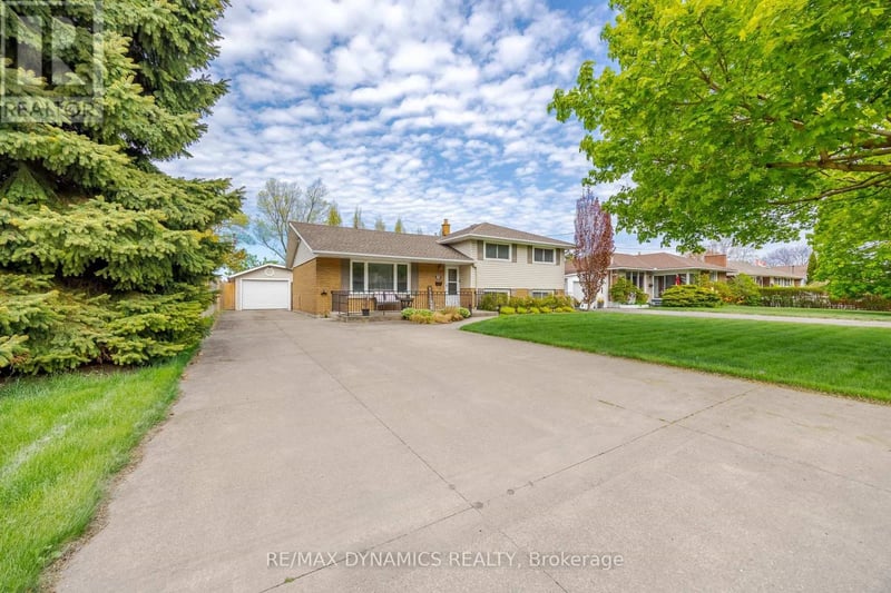 87 Rochelle Drive, St. Catharines (Bunting/Linwell), Ontario, L2M6Y7, St. Catharines (Bunting/Linwell), Ontario — photo 1 of 5