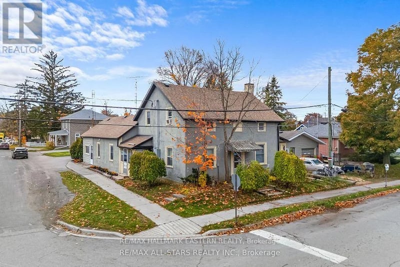 15 Albert Street, Selwyn, Ontario, K0L2H0, Selwyn, Ontario — photo 1 of 5