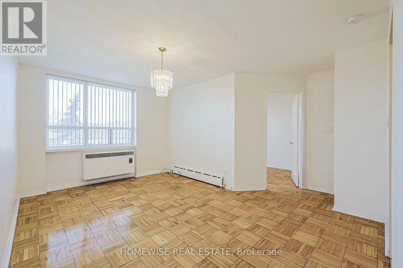 #414 485 Kingston Road, Toronto (The Beaches), Ontario, M4L1V6, Toronto (The Beaches), Ontario — photo 1 of 5