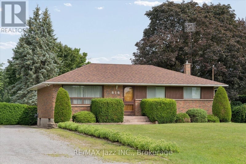 616 Bickle Drive, Oshawa (Northwood), Ontario, L1L1B1, Oshawa (Northwood), Ontario — photo 1 of 5