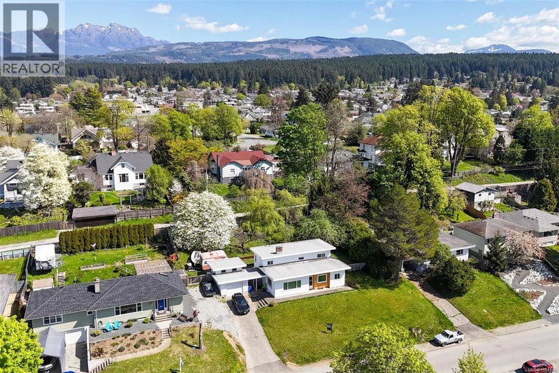2955 6th Avenue, Port Alberni, British Columbia, V9Y2H1, Port Alberni, British Columbia — photo 1 of 5