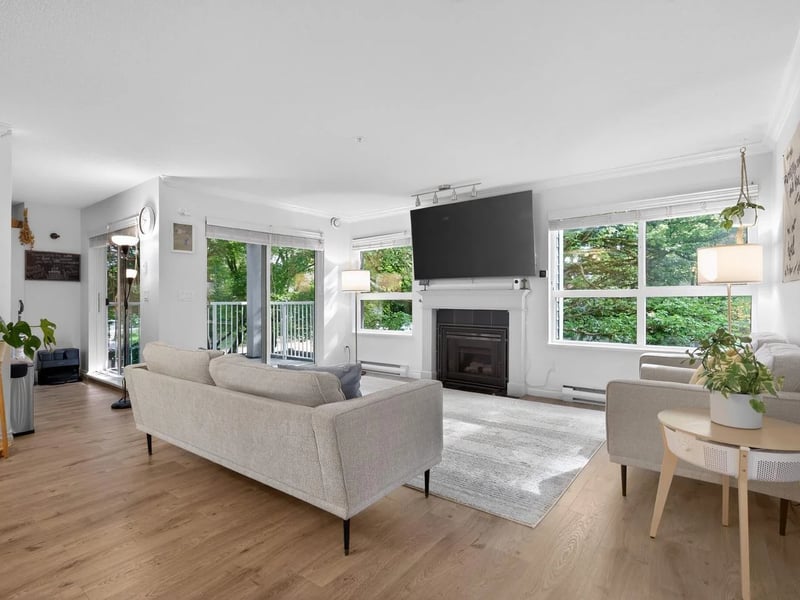 #207 9668 148 Street, Surrey, British Columbia, V3R0W2, Surrey, British Columbia — photo 1 of 5