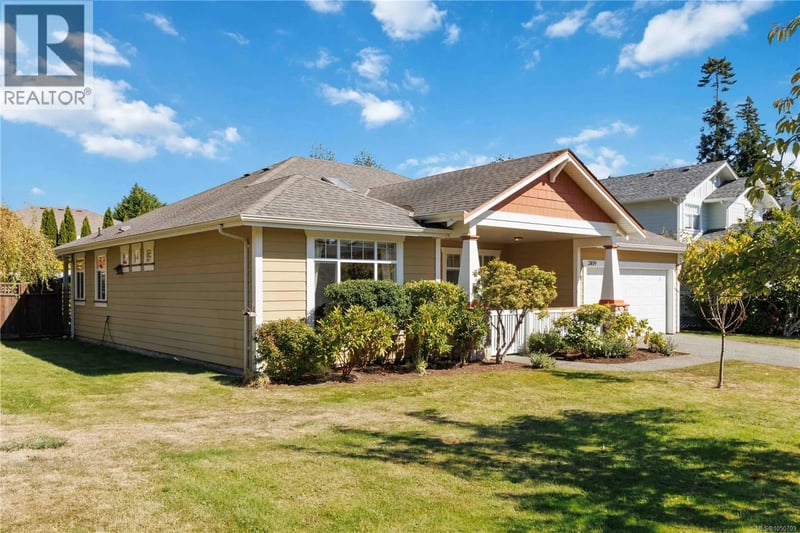 2409 Poplar Drive, Sooke, British Columbia, V9Z0Y5, Sooke, British Columbia — photo 1 of 5