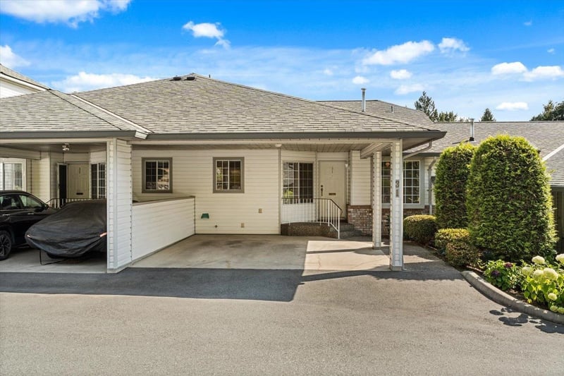#31 3351 HORN Street, Abbotsford, British Columbia, V2S7J9, Abbotsford, British Columbia — photo 1 of 5
