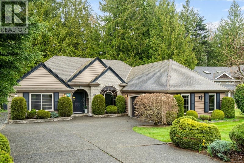 564 Hazelwood Place, Qualicum Beach, British Columbia, V9K1A1, Qualicum Beach, British Columbia — photo 1 of 5
