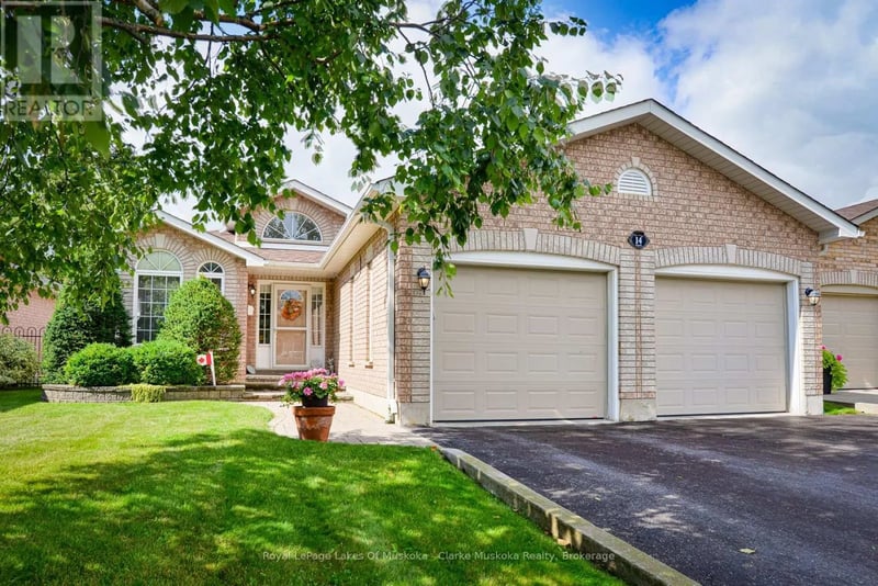 14 Palmer Drive, Barrie (East Bayfield), Ontario, L4M6V9, Barrie (East Bayfield), Ontario — photo 1 of 5