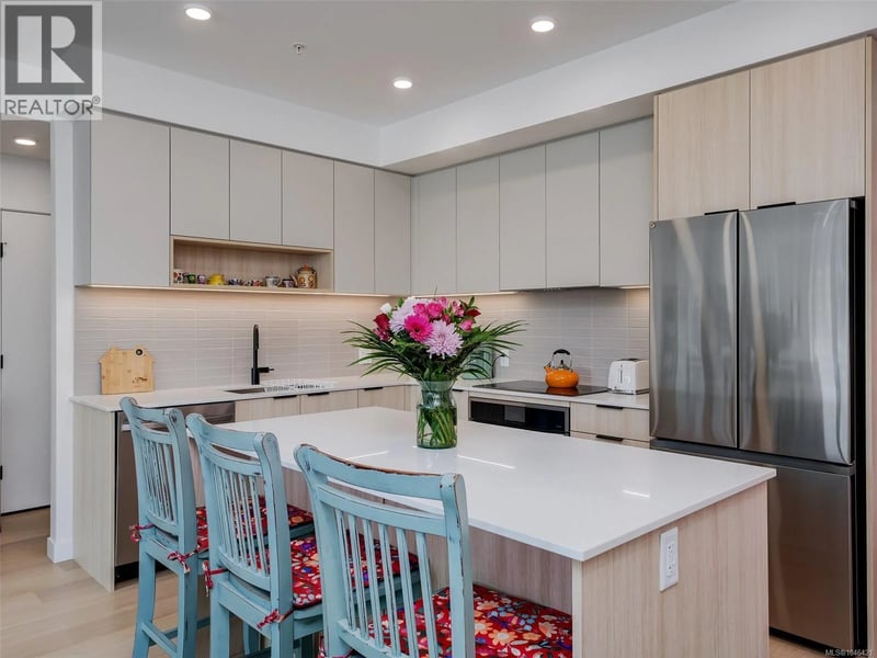 #107 3564B Ryder Hesjedal Way, Colwood, British Columbia, V9C0V4, Colwood, British Columbia — photo 1 of 5