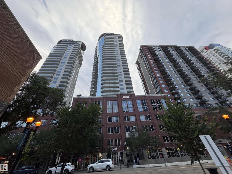 #1005 10152 104 ST NW, Edmonton, Alberta, T5J0B6, Edmonton, Alberta — photo 1 of 5
