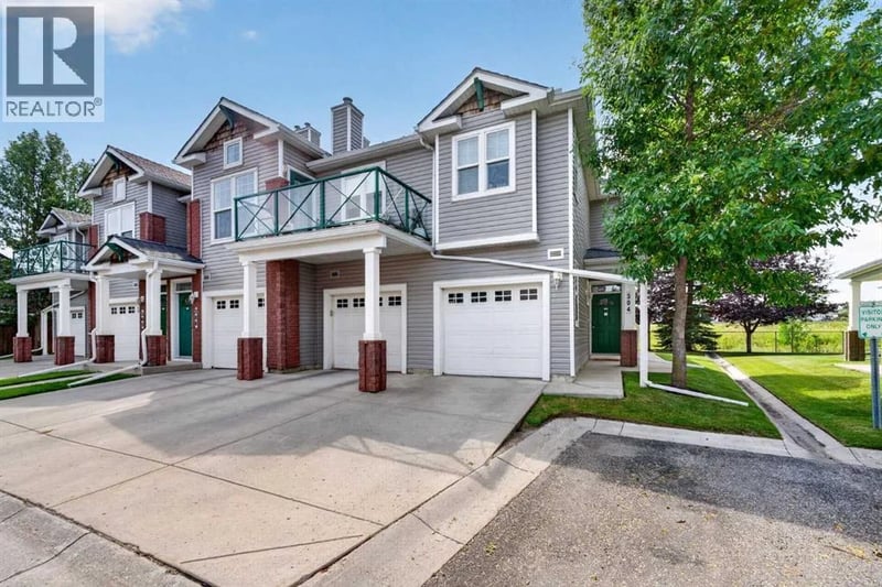 39 Hidden Creek Place Northwest, Calgary, Alberta, T3A6B9, Calgary, Alberta — photo 1 of 5