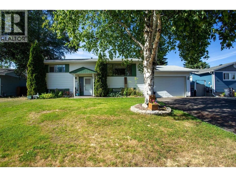 7386 IMPERIAL Place, Prince George, British Columbia, V2N2T9, Prince George, British Columbia — photo 1 of 5